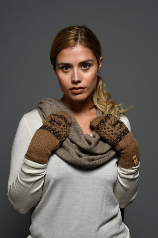 "Bugat" Camel Wool Mittens